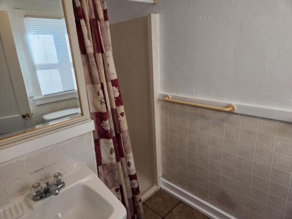 Jonathan Edwards Motel Main image