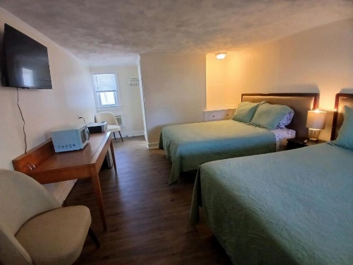 Jonathan Edwards Motel image 18