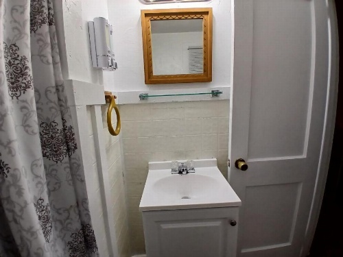 Jonathan Edwards Motel image 20