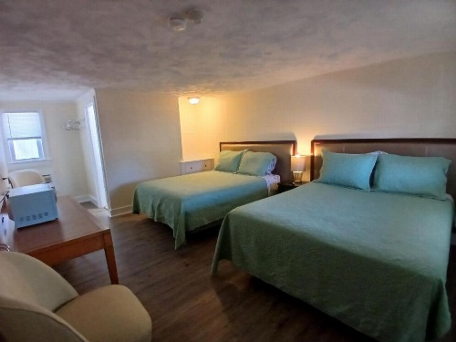 Jonathan Edwards Motel image 21